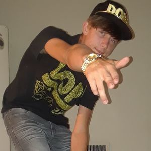 Meet your Posher, Nicholas